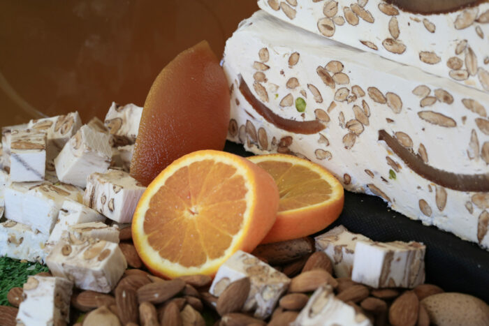 nougat_ecroce_orange_confite_apt_miel_lavande_igp_amande_provence