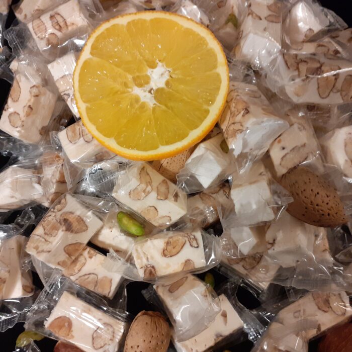 Nougat de Provence - Meilleur prix de nougat en vente en ligne - Photo du nougat de Provence à l'orange